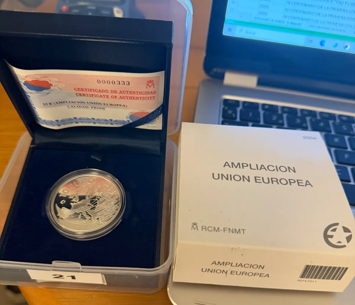 Moneda por usuario