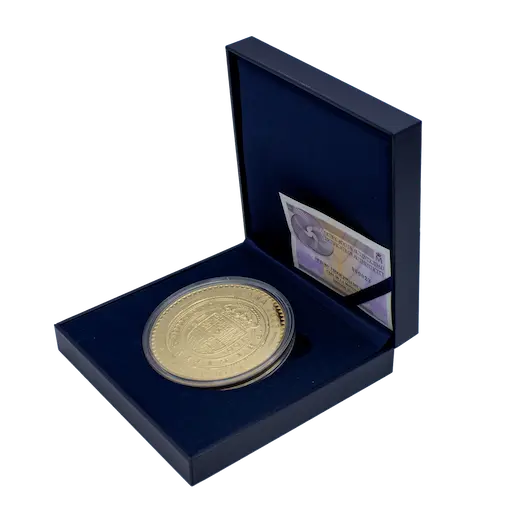 Presentación con caja y certificado (FNMT)