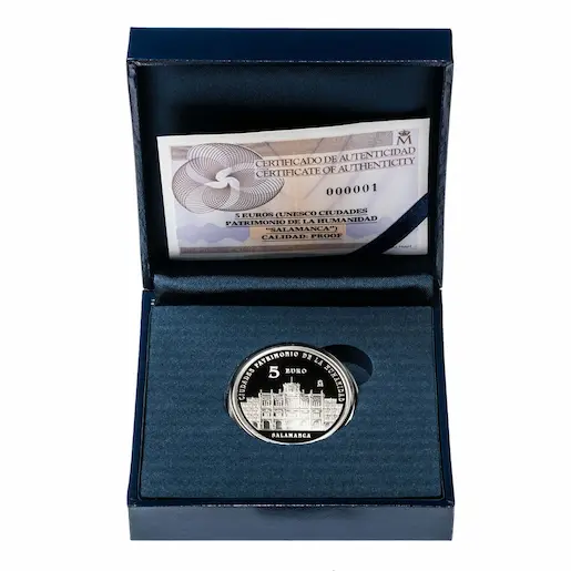 Presentación con caja y certificado (FNMT)