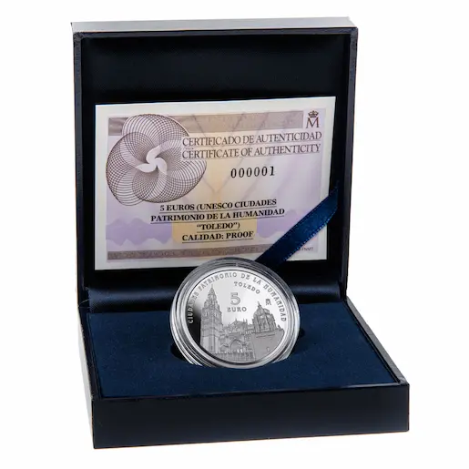 Presentación con caja y certificado (FNMT)